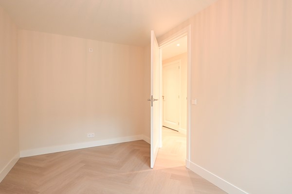 Medium property photo - Laan van Meerdervoort 37A, 2517 AD The Hague